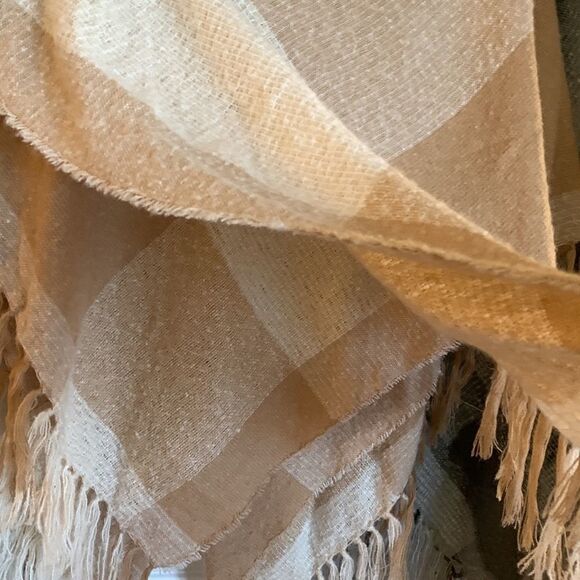 Mixit kimono/poncho/cape New with tags. This listing is for the tan - Picture 6 of 9